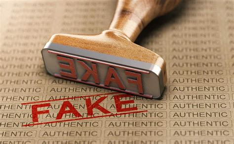signs of fake gold on cloths